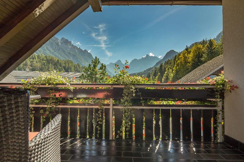 Hotel Miklic Kranjska Gora Buitenkant foto